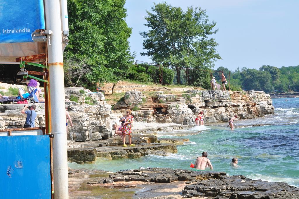 Počitniška hiša Ferienwohnung Mit 2 Schlafzimmer Oder Studio Apartment - Istrien-Fiorini Brtonigla