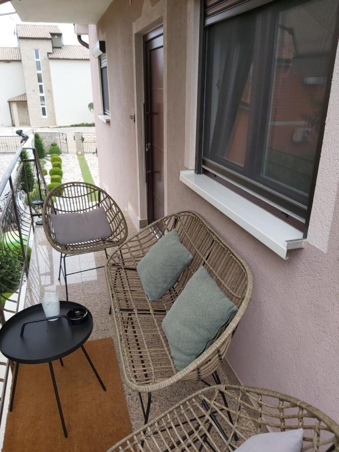 Ferienwohnung Mit 2 Schlafzimmer Oder Studio Apartment - Istrien-Fiorini