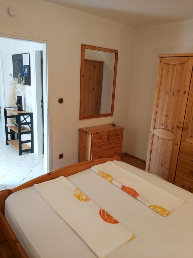 Ferienwohnung Mit 2 Schlafzimmer Oder Studio Apartment - Istrien-Fiorini Brtonigla