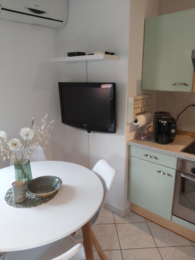 Ferienwohnung Mit 2 Schlafzimmer Oder Studio Apartment - Istrien-Fiorini Holiday home