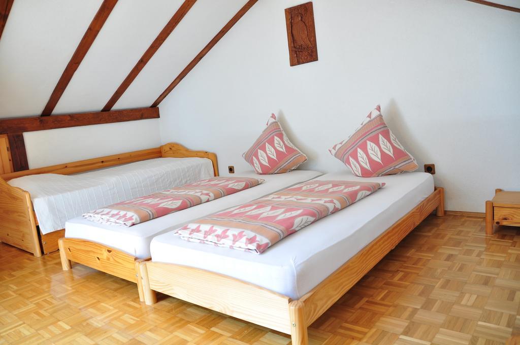 Prázdninový dům Mit 2 Schlafzimmer Oder - Istrien-fiorini